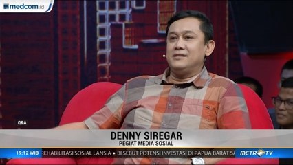 Karena Ini Denny Siregar Hapus Cuitannya Soal Ambulans Berisi Batu