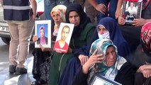 HDP önündeki ailelerin evlat nöbeti 35'inci gününde