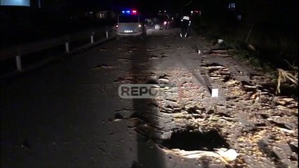 Cërrik, karroca me gomar i pret rrugën, makina përplaset me një tjetër, dy viktima