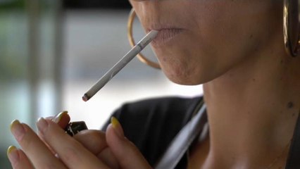 Görögország: még mindig dohányoznak a görögök