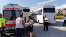 Manavgat’ta tur midibüsü tur otobüsüne arkadan çarptı : 6 yaralı