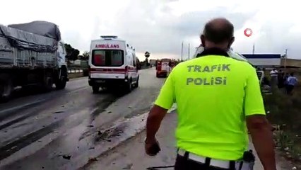 - Mersin'de minibüs ile otomobil çarpıştı: 5 yaralı