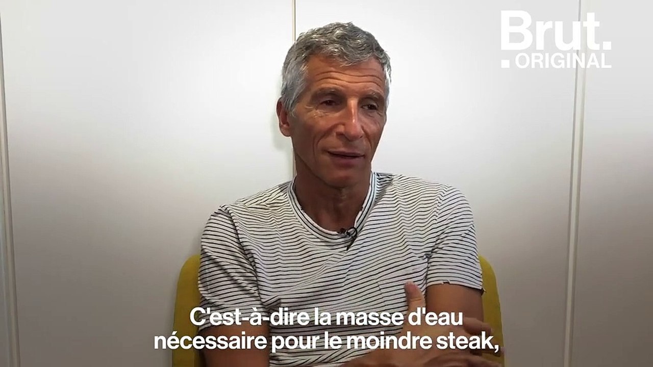 "Ça fait 2 ans que j'ai plus acheté une seule fringue" : Nagui parle de son engagement écolo