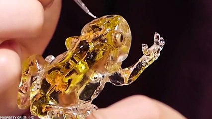 Japoneses Están Puliendo Bolas de Papel de Aluminio Hasta la Perfección