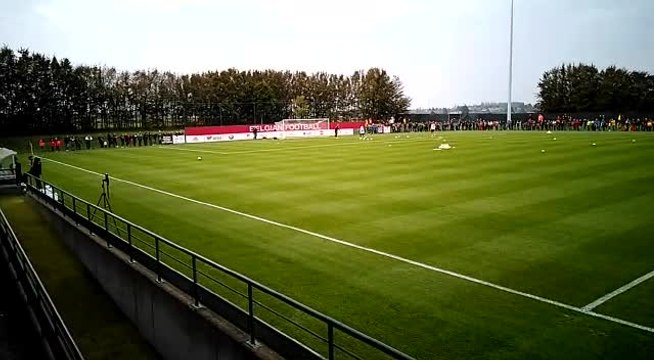 Les Diables rouges s'entraînent à Tubize (2)