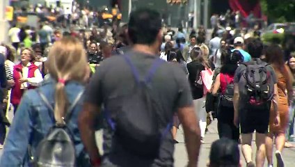 Ona Carbonell conciencia sobre la fotoprotección más allá del verano