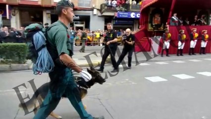 Marlaska condecora a Sergio Orna, especialista en rescates de montaña