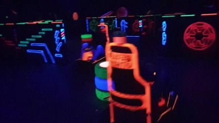 Houdeng Goegnies un concept unique en Belgique le Laser Kart