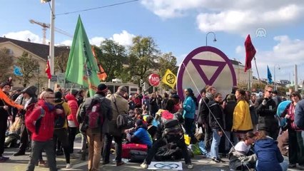 Avusturya'da "iklim değişikliği"ne karşı işgal eylemleri