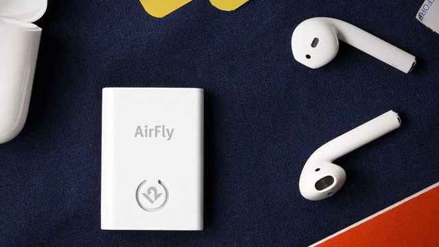 This Tiny Device Is the Key to Connecting Your Bluetooth Headphones to In-flight Entertainment