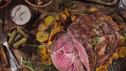 Gobble Up These Awesome Alternatives To Traditional Thanksgiving Turkey