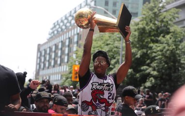 Kyle Lowry Agrees to $31 Million Extension With Raptors