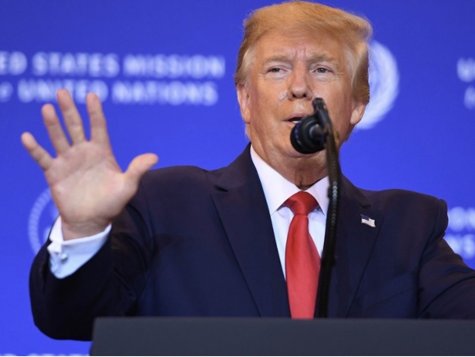 Trump veröffentlicht Gesprächsprotokolle, um Unschuld zu beweisen