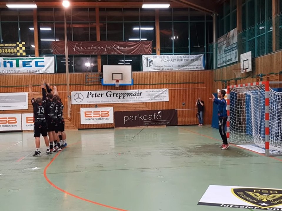 Unglaublich, wie diese Handballmannschaft gewinnt!