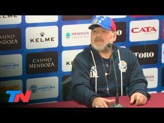 "Vamos a brindar": Maradona, después del triunfo del Lobo