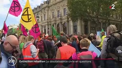 Climat : Extinction Rebellion, le mouvement qui prône la désobéissance civile