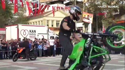 Bursa'da yürekleri ağza getiren gösteri