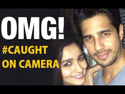 CAUGHT!!! Alia Bhatt & Sidharth Malhotra SPENDING COZY time in CAR | SpotboyE