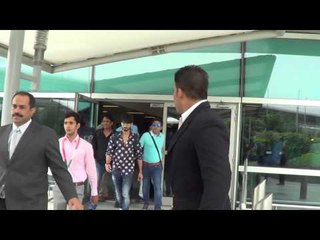 Shahid spotted at Delhi airport | SpotboyE Exclusive