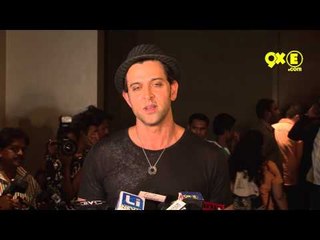 Hrithik Roshan SUPPORTS Kunal Kapoor | KAUN KITANE PANI MEIN Screening