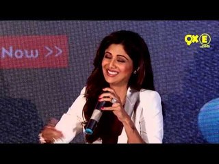 Shilpa Shetty Makes Fun Of A Journalist | SpotboyE