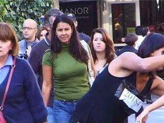 Performance de rue contre le racisme Metis'Arte