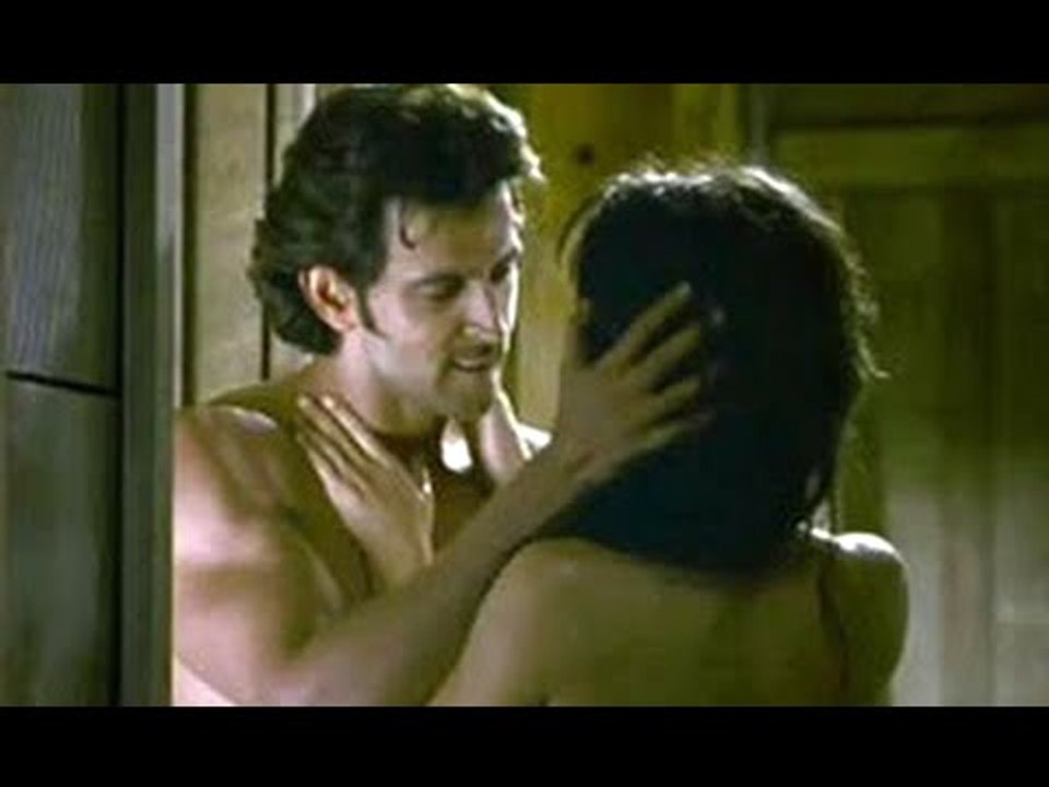 Hegde Sex - Hrithik Roshan - Pooja Hegde LOVE MAKING Scenes In A Cave | Mohenjo Daro  (film) - video Dailymotion
