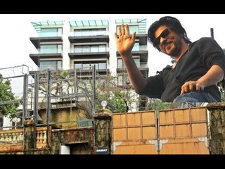 Shah Rukh Khan will NEVER SELL his First Mumbai Home | SpotboyE