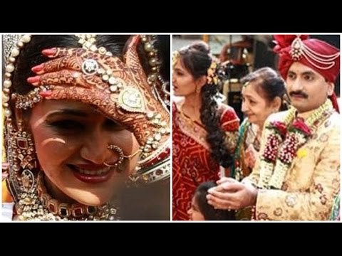 Disha Vakani aka Dayaben in 'Tarak Mehta Ka Ooltah Chashmah', ties knot | SpotboyE