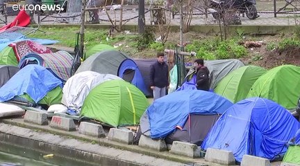 Débat sur l'immigration : le gouvernement français en terrain miné