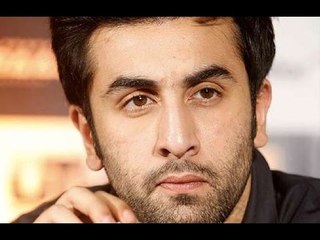 You won't BELIEVE Ranbir Kapoor's WEIRD Question to Media | Bollywood News