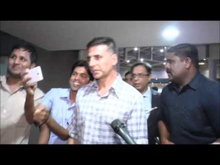 Akshay Kumar's bodyguard punches a fan for taking selfie with the star