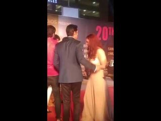 Randeep Hooda at Sarbjit film premiere | SpotboyE