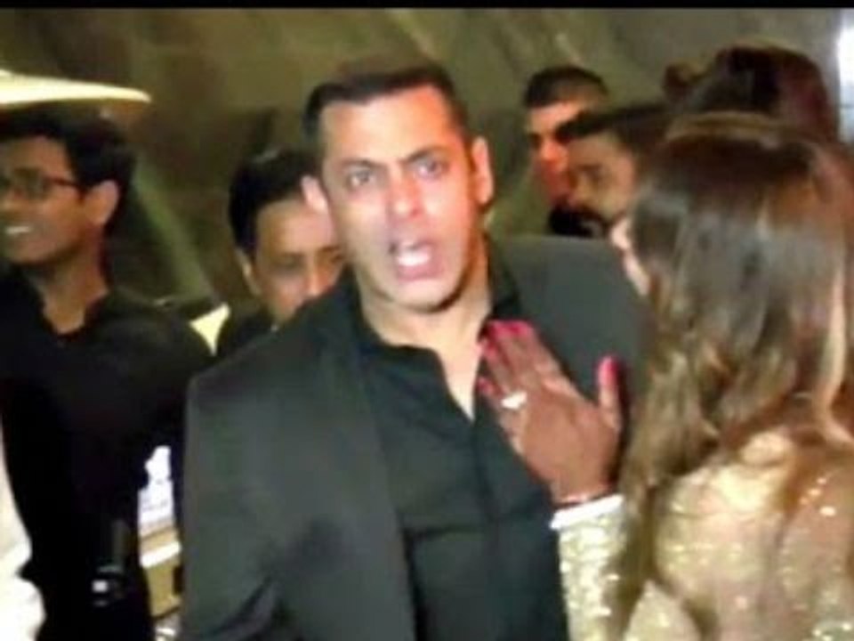 ANGRY Salman Khan INSULTS Reporter For Asking About His Marriage