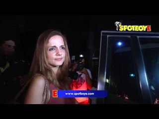 Girls wanna have all the fun: Preity Zinta & Sussanne's night out