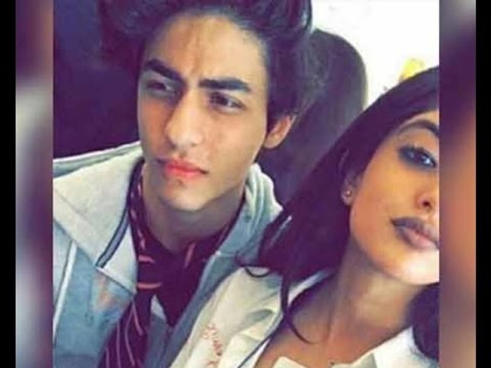 Aryan Khan & Navya Nanda are on a extended holi...