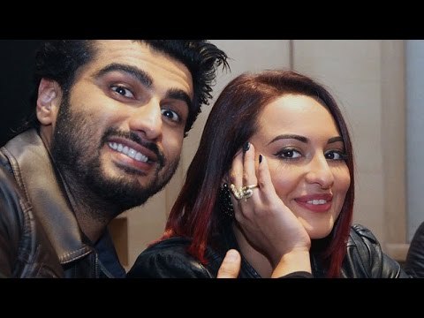 Arjun Kapoor attends EX-GIRLFRIEND Sonakshi Sinha’s Screening Of Akira | Bollywood News