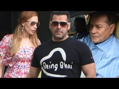 SPOTTED Salman Khan and girlfriend Iulia Vantur with sisters Shweta Rohira and Arpita Khan