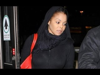Has Janet Jackson Embraced Islam? | Hollywood High