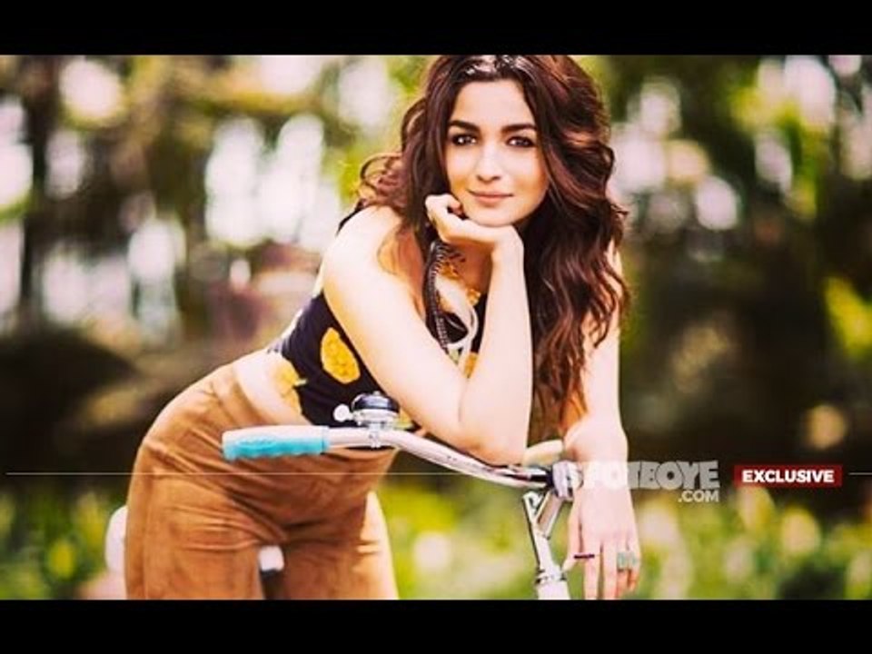 Alia Bhatt Gets A Hair-Raising Raise For Latest Endorsement Deal | Bollywood News