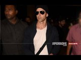 Is Hrithik Roshan Holidaying With Someone 'Special' in Singapore? | Bollywood News