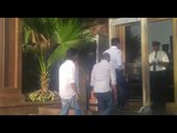 Shahrukh Khan at Aishwarya Rai's Father's​ Prayer Meet | SpotboyE