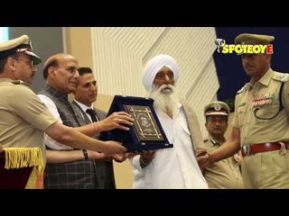 Akshay Kumar Launches 'Bharat Ke Veer' App | SpotboyE