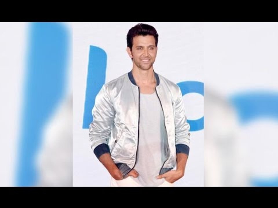 Hrithik Roshan Endorses a Dating App | SpotboyE