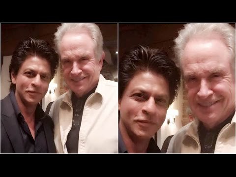 Shahrukh Khan’s Fan moment with Hollywood star Warren Beatty | SpotboyE