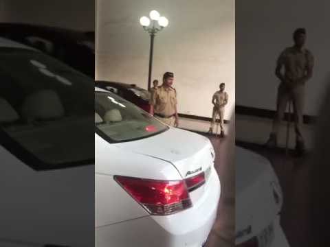 Anurag Kashyap At Vinod Khanna's Prayer Meet | SpotboyE