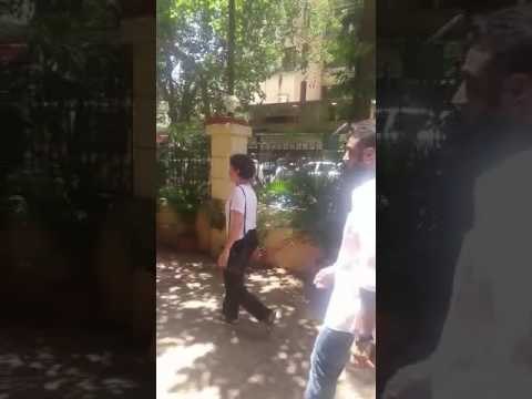 Sanya Malhotra arrives at Reema Lagoo's Residence | SpotboyE