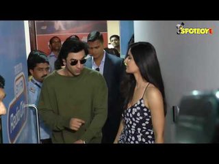 Descargar video: Ranbir Kapoor and Katrina Kaif Promote Jagga Jasoos at Radio City | SpotboyE