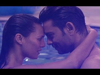 Rochelle Rao Shares A Passionate Kiss With Fiance Keith Sequeira | TV | SpotboyE