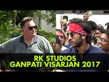 Ranbir Kapoor at Ganpati Visarjan with Rishi Kapoor at RK Studios | Ganpati Visarjan 2017 | SpotboyE